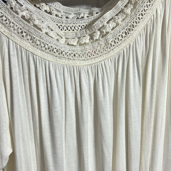 Off-white super soft top - Picture 4 of 6